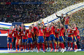 是否最终获 是否最终获